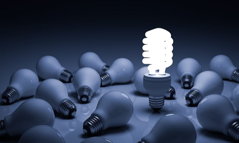 What Are Compact Fluorescent Light Bulbs? [Infographic]